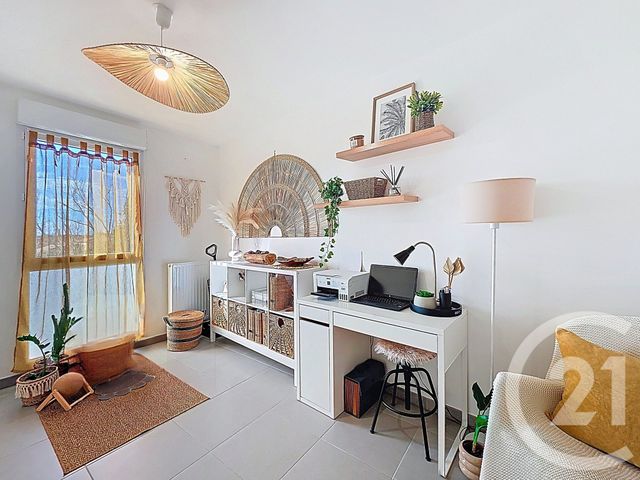 Appartement T4 &agrave; vendre - 4 pi&egrave;ces - 80,59 m2 - Istres - 13 - PROVENCE-ALPES-COTE-D-AZUR