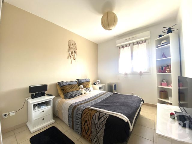 Appartement &agrave; louer - 3 pi&egrave;ces - 65,79 m2 - Fos Sur Mer - 13 - PROVENCE-ALPES-COTE-D-AZUR