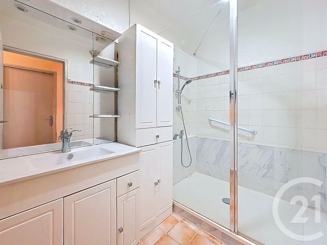 Appartement T4 &agrave; vendre - 4 pi&egrave;ces - 78,05 m2 - Istres - 13 - PROVENCE-ALPES-COTE-D-AZUR