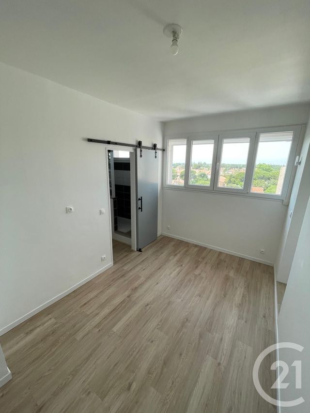 Appartement T2 &agrave; louer - 2 pi&egrave;ces - 38,80 m2 - Istres - 13 - PROVENCE-ALPES-COTE-D-AZUR