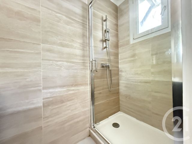 Appartement T2 &agrave; louer - 2 pi&egrave;ces - 42,29 m2 - Istres - 13 - PROVENCE-ALPES-COTE-D-AZUR