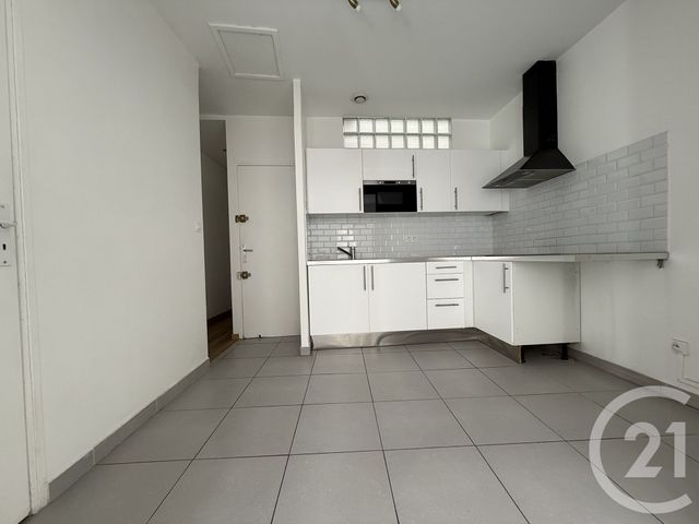 Appartement T2 &agrave; louer - 2 pi&egrave;ces - 42,29 m2 - Istres - 13 - PROVENCE-ALPES-COTE-D-AZUR