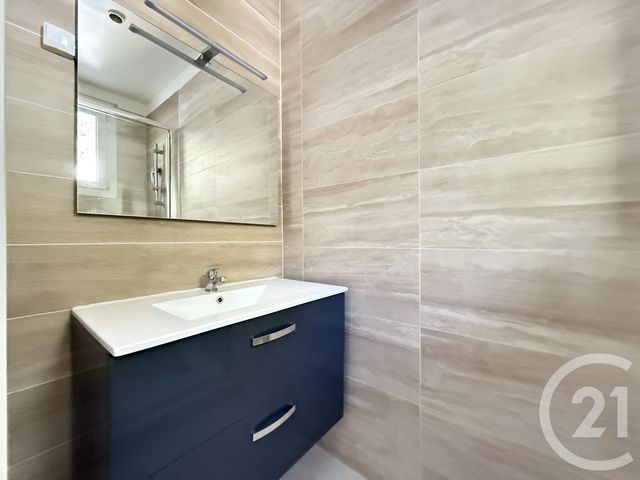 Appartement T2 &agrave; louer - 2 pi&egrave;ces - 42,29 m2 - Istres - 13 - PROVENCE-ALPES-COTE-D-AZUR