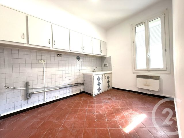 Appartement T2 &agrave; louer - 2 pi&egrave;ces - 26,18 m2 - Istres - 13 - PROVENCE-ALPES-COTE-D-AZUR