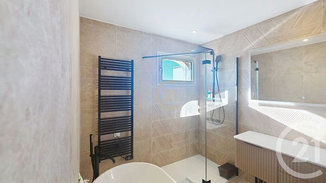 Maison &agrave; vendre - 6 pi&egrave;ces - 25 m2 - Istres - 13 - PROVENCE-ALPES-COTE-D-AZUR