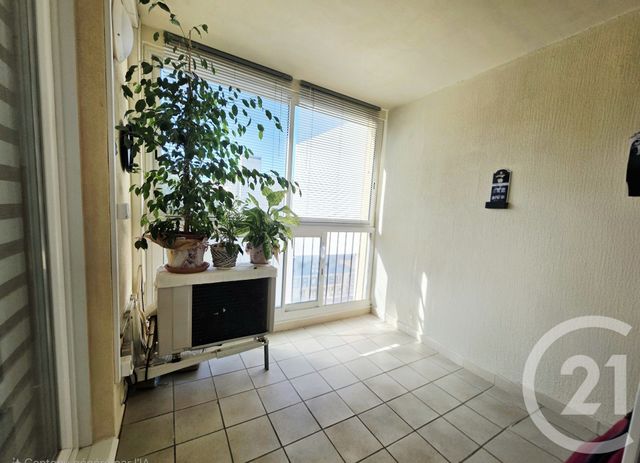 Appartement &agrave; vendre - 4 pi&egrave;ces - 79,17 m2 - Istres - 13 - PROVENCE-ALPES-COTE-D-AZUR