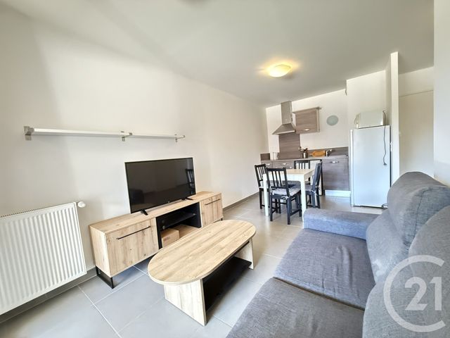 Appartement T2 &agrave; louer - 2 pi&egrave;ces - 38,34 m2 - St Chamas - 13 - PROVENCE-ALPES-COTE-D-AZUR