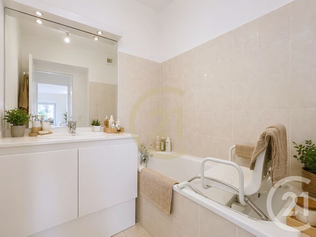 Appartement F2 &agrave; vendre - 2 pi&egrave;ces - 40,64 m2 - Istres - 13 - PROVENCE-ALPES-COTE-D-AZUR