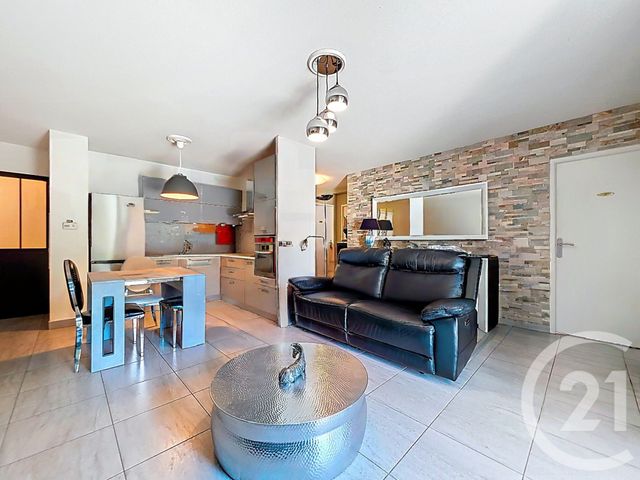 Appartement T4 &agrave; vendre - 4 pi&egrave;ces - 207,05 m2 - Istres - 13 - PROVENCE-ALPES-COTE-D-AZUR