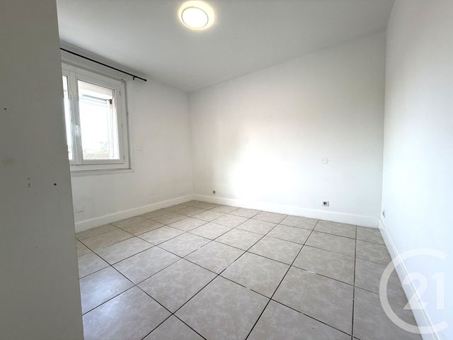 Appartement T3 &agrave; louer - 3 pi&egrave;ces - 54,87 m2 - Istres - 13 - PROVENCE-ALPES-COTE-D-AZUR