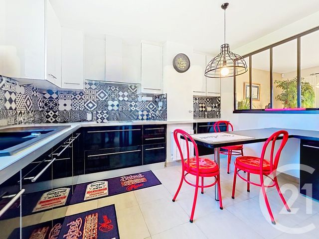 Maison &agrave; vendre - 5 pi&egrave;ces - 160,23 m2 - Istres - 13 - PROVENCE-ALPES-COTE-D-AZUR