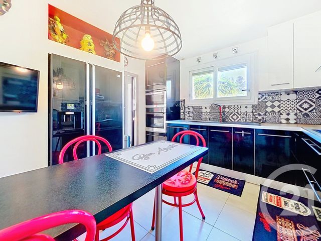 Maison &agrave; vendre - 5 pi&egrave;ces - 160,23 m2 - Istres - 13 - PROVENCE-ALPES-COTE-D-AZUR