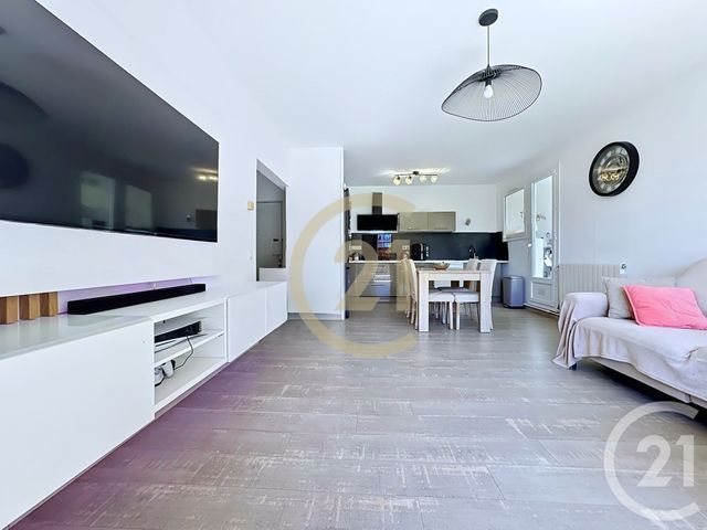 Appartement F3 &agrave; vendre - 3 pi&egrave;ces - 70,05 m2 - Istres - 13 - PROVENCE-ALPES-COTE-D-AZUR