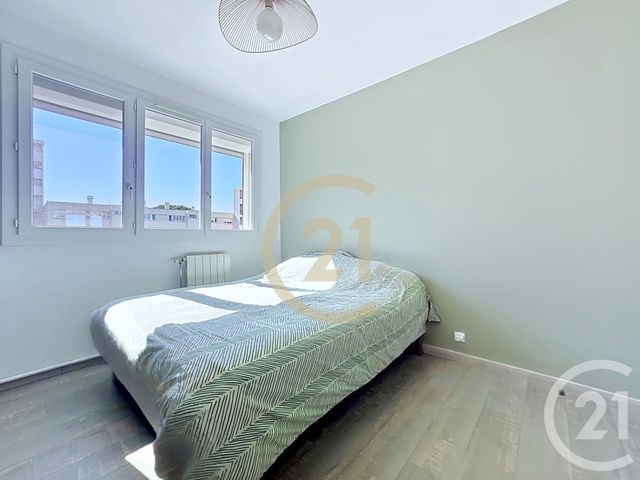 Appartement F3 &agrave; vendre - 3 pi&egrave;ces - 70,05 m2 - Istres - 13 - PROVENCE-ALPES-COTE-D-AZUR