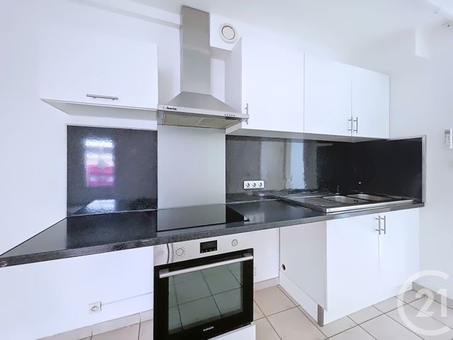 Appartement T3 &agrave; louer - 3 pi&egrave;ces - 54,29 m2 - Istres - 13 - PROVENCE-ALPES-COTE-D-AZUR