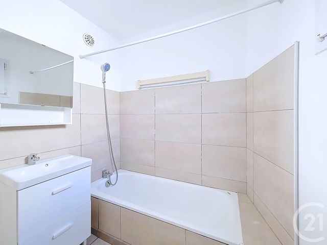 Appartement T3 &agrave; louer - 3 pi&egrave;ces - 54,29 m2 - Istres - 13 - PROVENCE-ALPES-COTE-D-AZUR