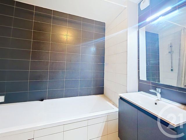 Appartement F3 &agrave; vendre - 3 pi&egrave;ces - 60 m2 - Istres - 13 - PROVENCE-ALPES-COTE-D-AZUR