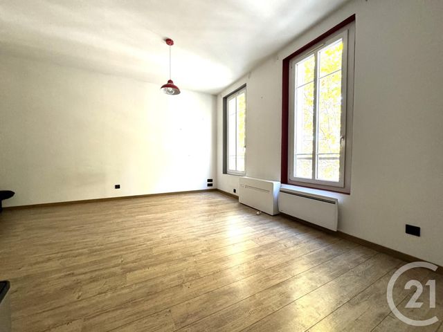 Appartement &agrave; louer - 2 pi&egrave;ces - 40,90 m2 - Istres - 13 - PROVENCE-ALPES-COTE-D-AZUR