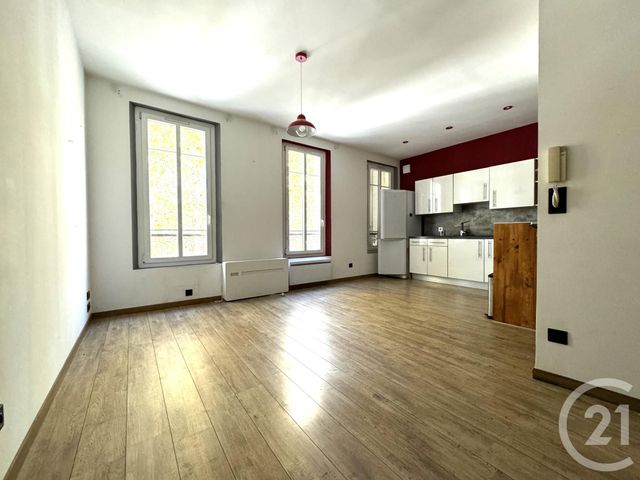 Appartement &agrave; louer - 2 pi&egrave;ces - 40,90 m2 - Istres - 13 - PROVENCE-ALPES-COTE-D-AZUR
