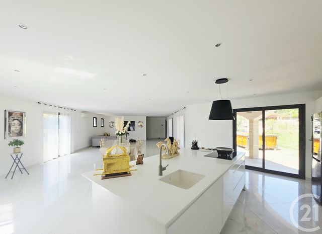 Maison &agrave; vendre - 3 pi&egrave;ces - 141 m2 - St Mitre Les Remparts - 13 - PROVENCE-ALPES-COTE-D-AZUR