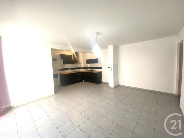 Appartement T3 &agrave; louer - 3 pi&egrave;ces - 60,20 m2 - Istres - 13 - PROVENCE-ALPES-COTE-D-AZUR