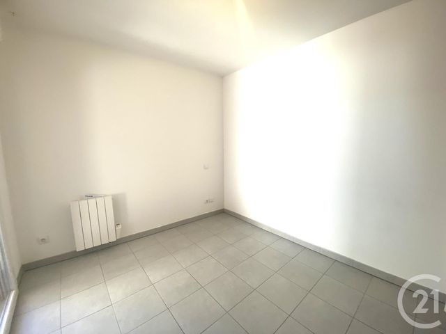 Appartement T3 &agrave; louer - 3 pi&egrave;ces - 60,20 m2 - Istres - 13 - PROVENCE-ALPES-COTE-D-AZUR