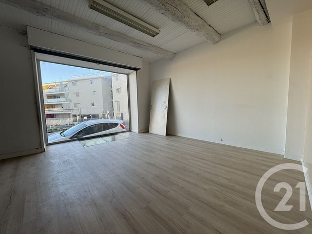 Local commercial à louer - 30.0 m2 - 13 - Bouches-du-Rhone