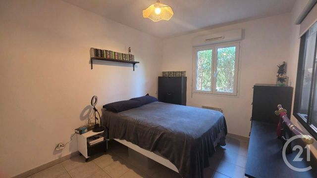 Appartement &agrave; louer - 2 pi&egrave;ces - 42 m2 - Salon De Provence - 13 - PROVENCE-ALPES-COTE-D-AZUR