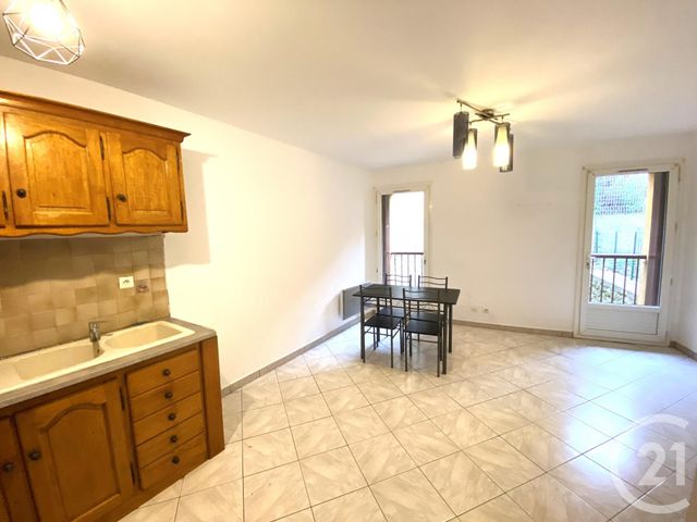 Appartement T3 &agrave; louer - 3 pi&egrave;ces - 51,80 m2 - Istres - 13 - PROVENCE-ALPES-COTE-D-AZUR