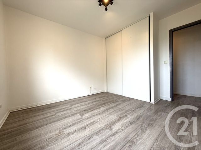 Appartement T3 &agrave; louer - 3 pi&egrave;ces - 49 m2 - Fos Sur Mer - 13 - PROVENCE-ALPES-COTE-D-AZUR