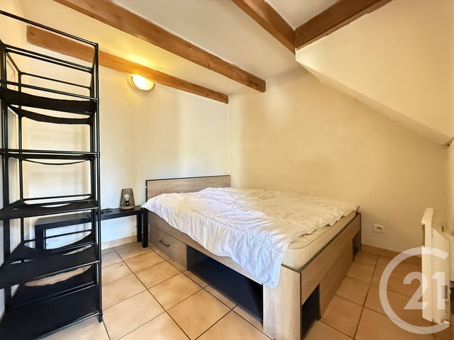 Appartement T1 &agrave; louer - 1 pi&egrave;ce - 27,38 m2 - Istres - 13 - PROVENCE-ALPES-COTE-D-AZUR