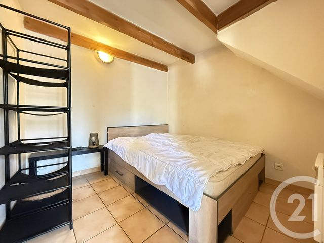 Appartement T1 &agrave; louer - 1 pi&egrave;ce - 27,38 m2 - Istres - 13 - PROVENCE-ALPES-COTE-D-AZUR
