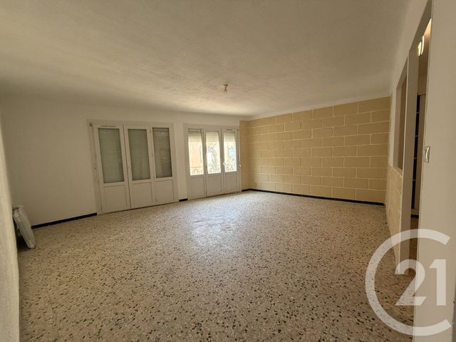 Appartement &agrave; louer - 4 pi&egrave;ces - 83,24 m2 - Istres - 13 - PROVENCE-ALPES-COTE-D-AZUR