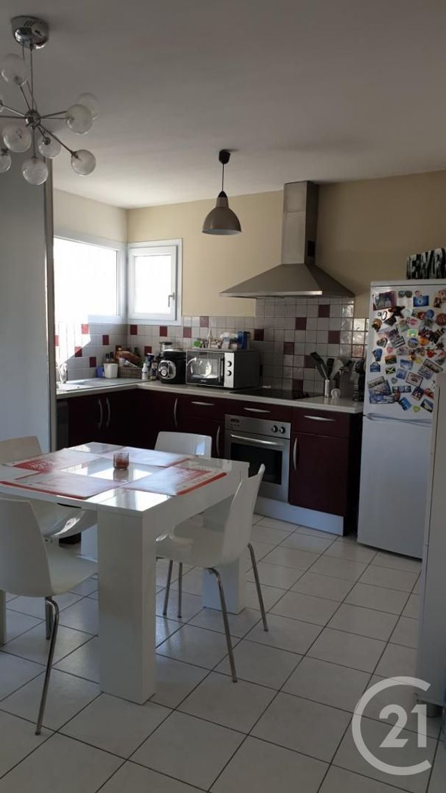 Appartement &agrave; louer - 3 pi&egrave;ces - 61,49 m2 - Istres - 13 - PROVENCE-ALPES-COTE-D-AZUR