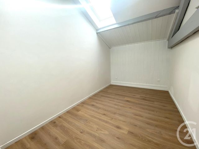 Appartement T4 &agrave; louer - 4 pi&egrave;ces - 98,55 m2 - Istres - 13 - PROVENCE-ALPES-COTE-D-AZUR