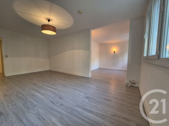 Appartement T5 &agrave; louer - 5 pi&egrave;ces - 98,05 m2 - Martigues - 13 - PROVENCE-ALPES-COTE-D-AZUR