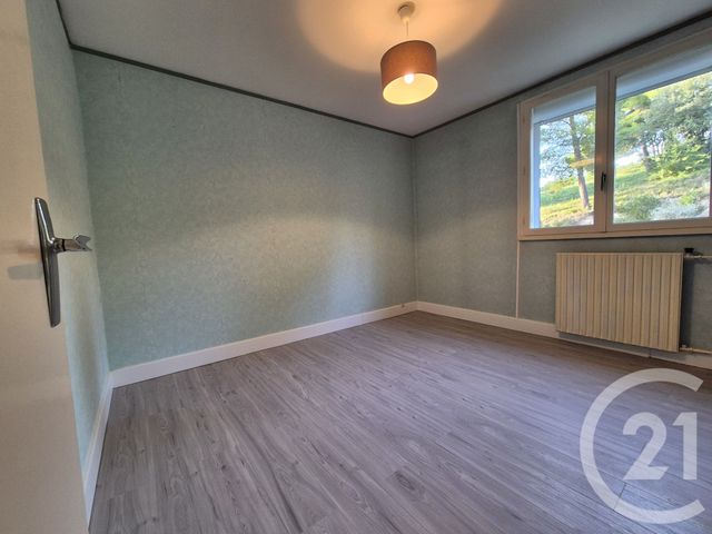Appartement T5 &agrave; louer - 5 pi&egrave;ces - 98,05 m2 - Martigues - 13 - PROVENCE-ALPES-COTE-D-AZUR