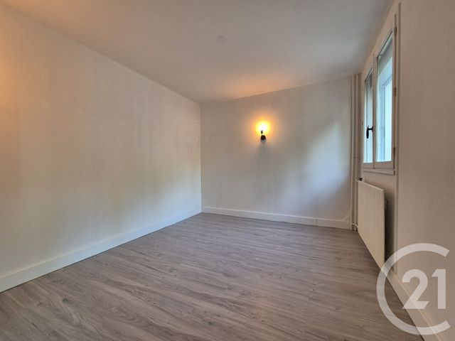 Appartement T5 &agrave; louer - 5 pi&egrave;ces - 98,05 m2 - Martigues - 13 - PROVENCE-ALPES-COTE-D-AZUR