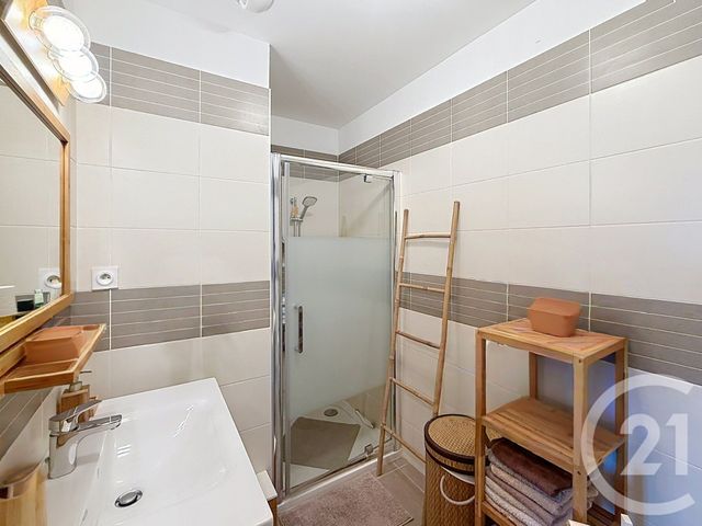 Appartement F3 &agrave; vendre - 3 pi&egrave;ces - 50 m2 - Santa Lucia Di Moriani - 202 - CORSE