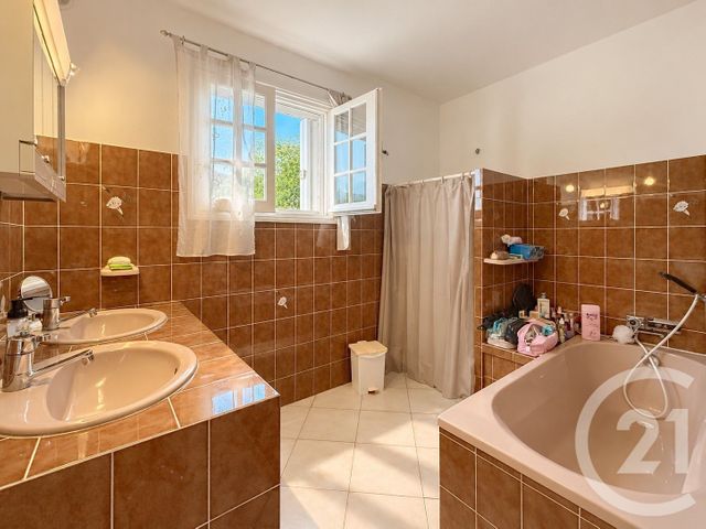 Maison &agrave; vendre - 7 pi&egrave;ces - 177 m2 - Penta Di Casinca - 202 - CORSE