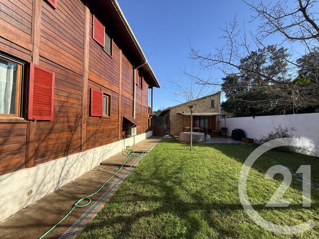 Maison &agrave; vendre - 5 pi&egrave;ces - 214 m2 - Santa Maria Poggio - 202 - CORSE