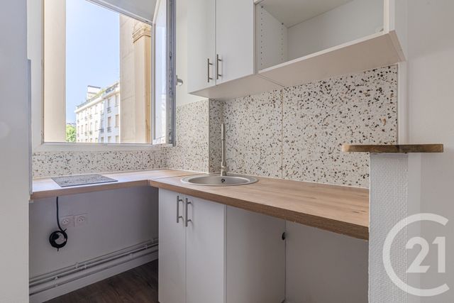 Appartement Studio &agrave; vendre - 1 pi&egrave;ce - 13 m2 - Paris - 75015 - ILE-DE-FRANCE