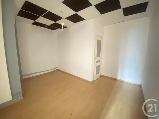 Appartement à louer - 5 pièces - 122 m2 - Lassay Les Chateaux - 53 - PAYS-DE-LOIRE