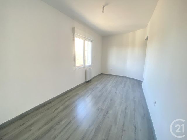 Maison à louer - 3 pièces - 71 m2 - Vautorte - 53 - PAYS-DE-LOIRE