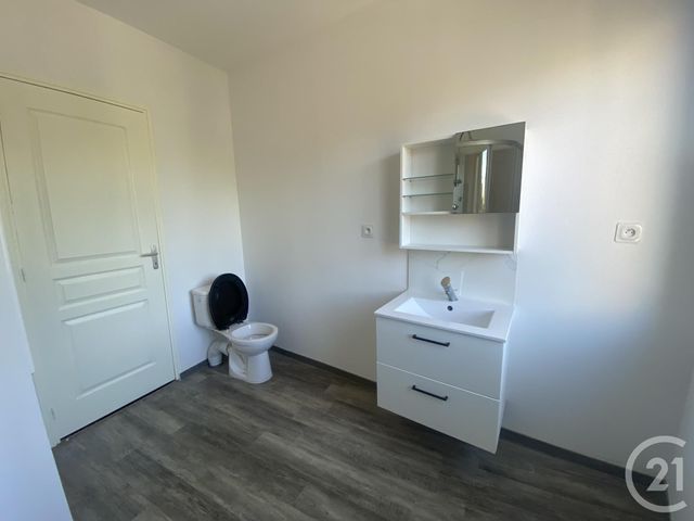 Maison à louer - 3 pièces - 71 m2 - Vautorte - 53 - PAYS-DE-LOIRE