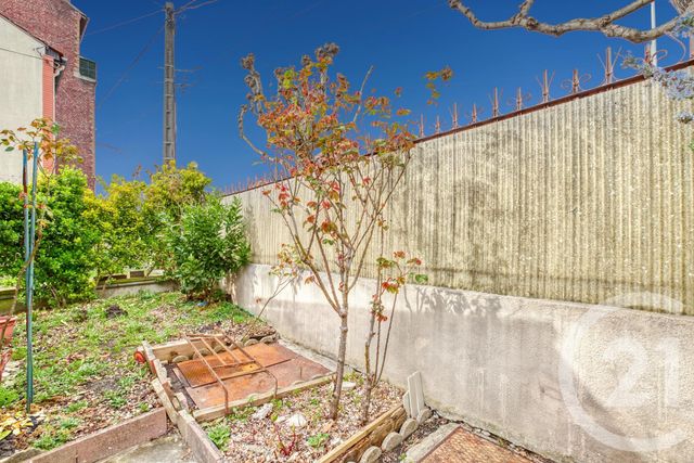 Maison à vendre - 3 pièces - 75 m2 - La Courneuve - 93 - ILE-DE-FRANCE
