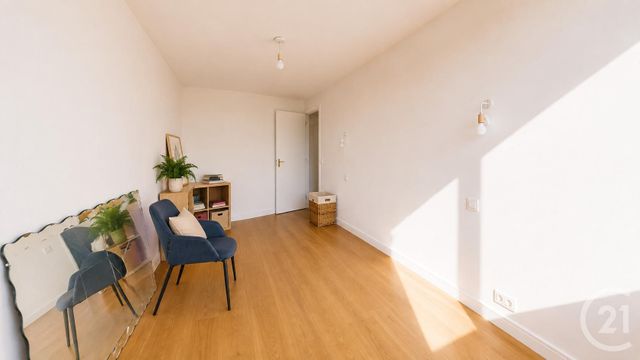 Appartement F3 &agrave; vendre - 4 pi&egrave;ces - 67,31 m2 - La Courneuve - 93 - ILE-DE-FRANCE