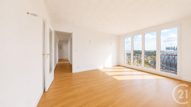Appartement F3 &agrave; vendre - 4 pi&egrave;ces - 67,31 m2 - La Courneuve - 93 - ILE-DE-FRANCE