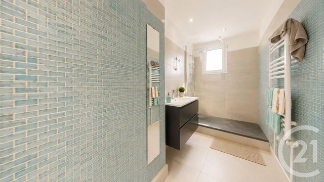 Appartement F3 &agrave; vendre - 4 pi&egrave;ces - 67,31 m2 - La Courneuve - 93 - ILE-DE-FRANCE