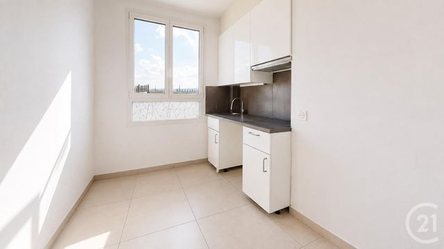 Appartement F3 &agrave; vendre - 4 pi&egrave;ces - 67,31 m2 - La Courneuve - 93 - ILE-DE-FRANCE